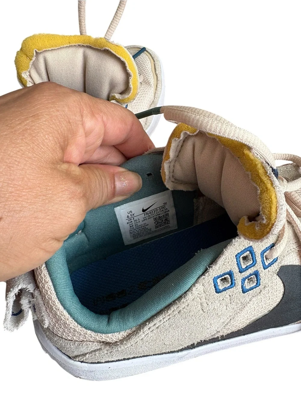 Nike SB Day One size 4.5 youth.